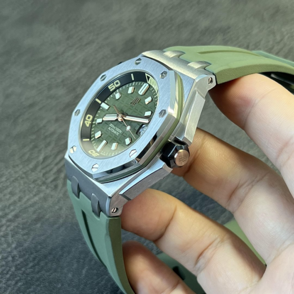 AUdemars Piguet Royal Oak Offshore Diver 15720 Stainless Steel with Green Dial (42mm) Super Clone - Image 6