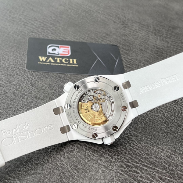 AUdemars Piguet Royal Oak Offshore Diver 15707 White Ceramic on White Rubber Strap 42mm Super Clone - Image 8