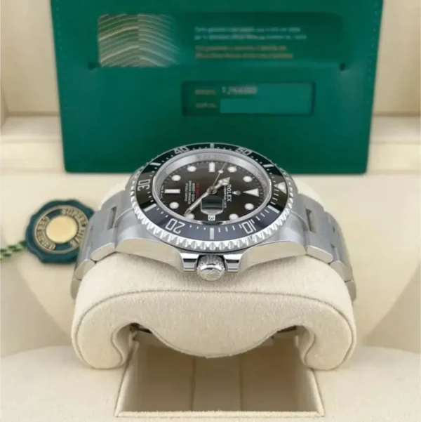 ROLEX Sea-Dweller 4000 126600 - Image 4