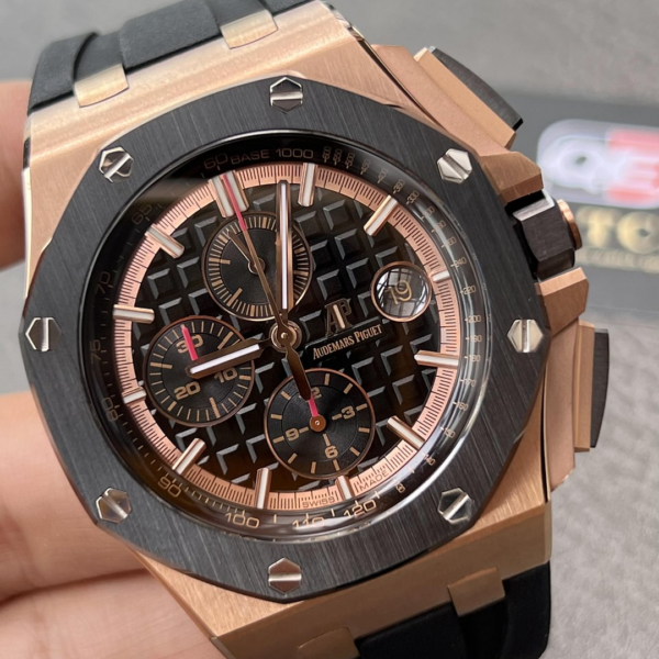 AUdemars Piguet Royal Oak Offshore Chronograph Rose gold Ceramic Bezel on Black Rubber Strap 44mm Super Clone - Image 4