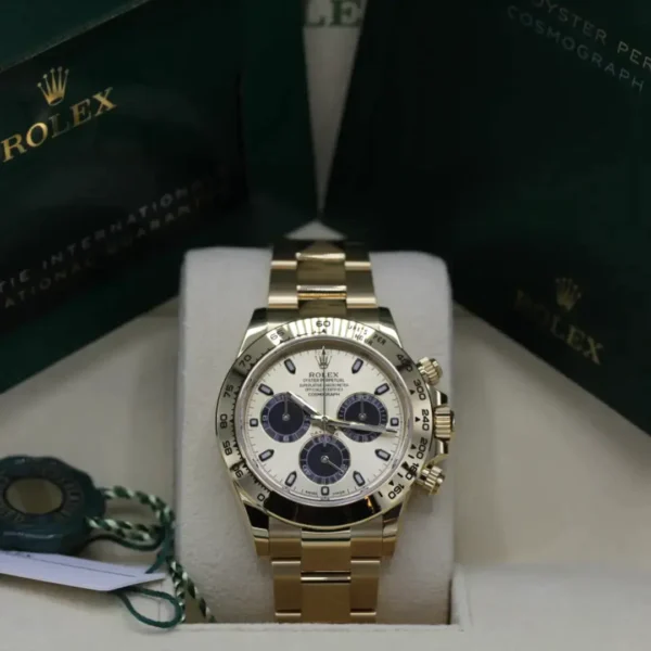 Rolex Cosmograph Daytona m116508 Series - Image 4