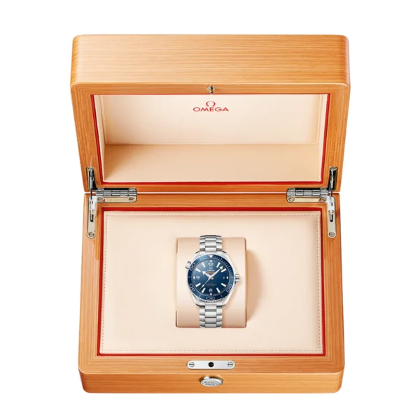 OMEGA Seamaster Planet Ocean 600m 39.5mm Blue Dial Bracelet Watch - Image 4