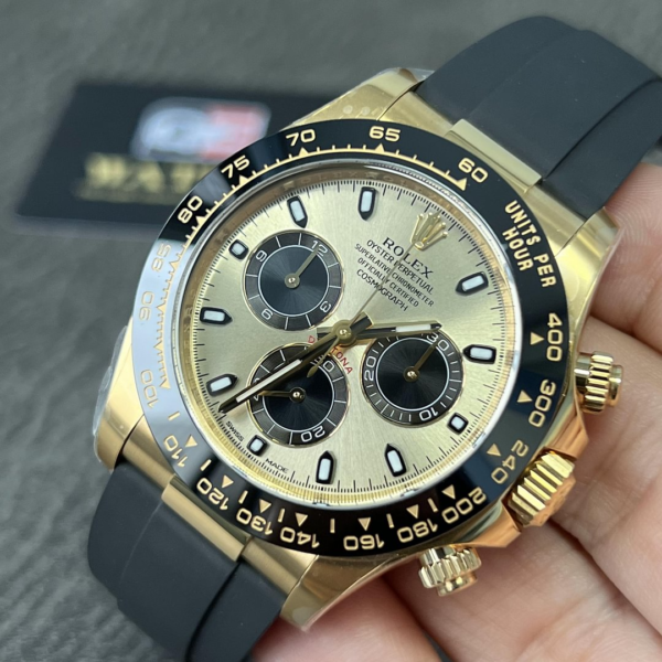 Rolex Cosmograph Daytona 116518LN Yellow Gold Oysterflex with Champagne Dial Super Clone - Image 5