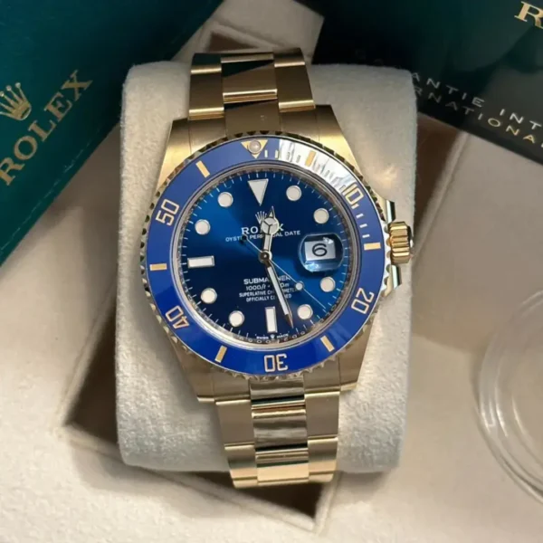 Rolex Submariner m126618LB Blue 18K Yellow Gold - Image 2